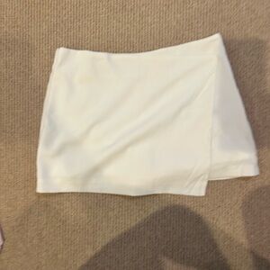 Elegant White Women's Skirt